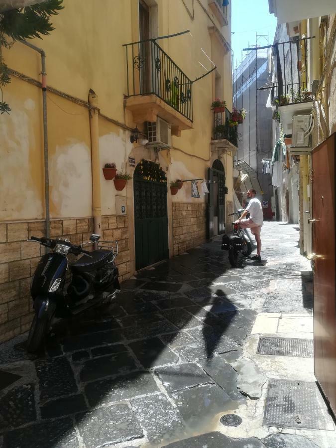 B&B S.Antonio Bari Bagian luar foto