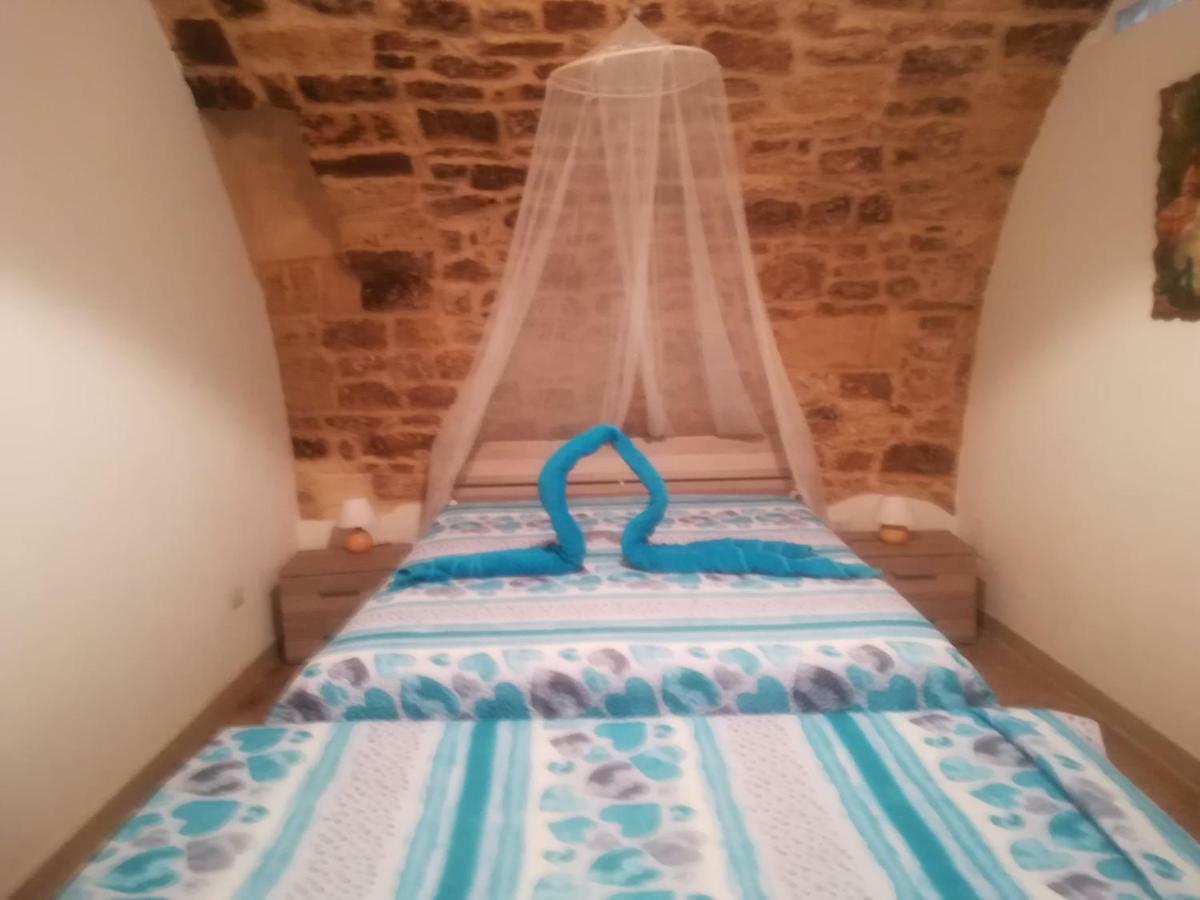 B&B S.Antonio Bari Bagian luar foto