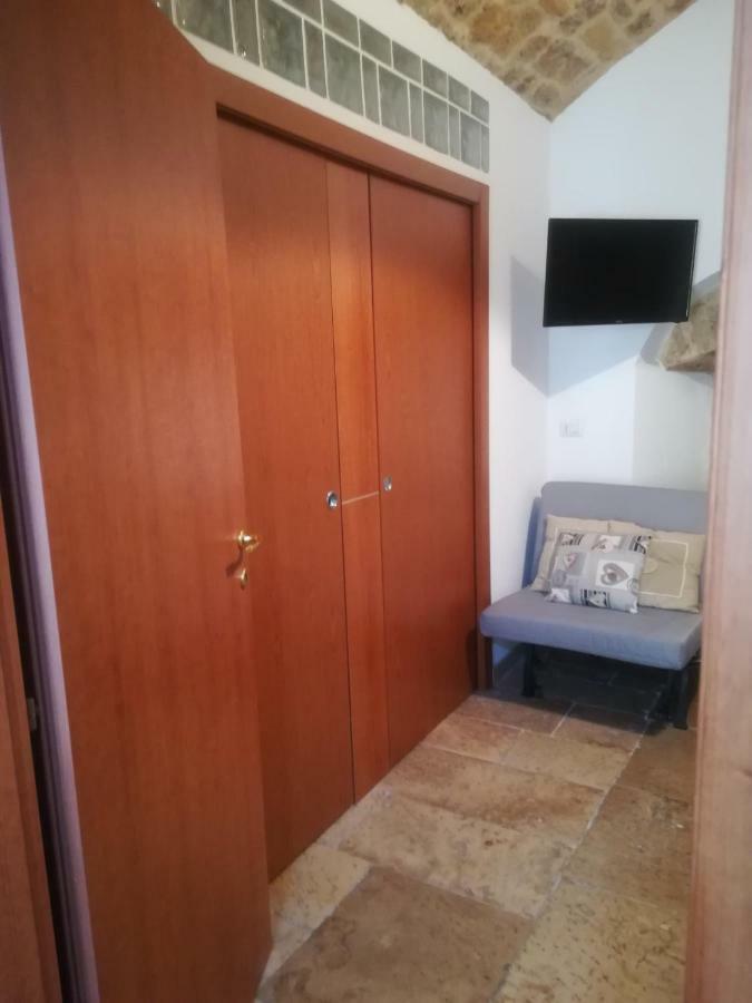 B&B S.Antonio Bari Bagian luar foto